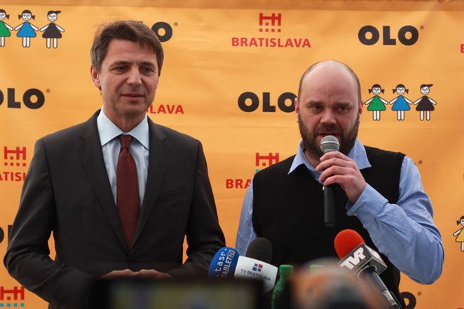 Polopodzemné kontajnery už aj v Bratislave. OLO predstavila novinky